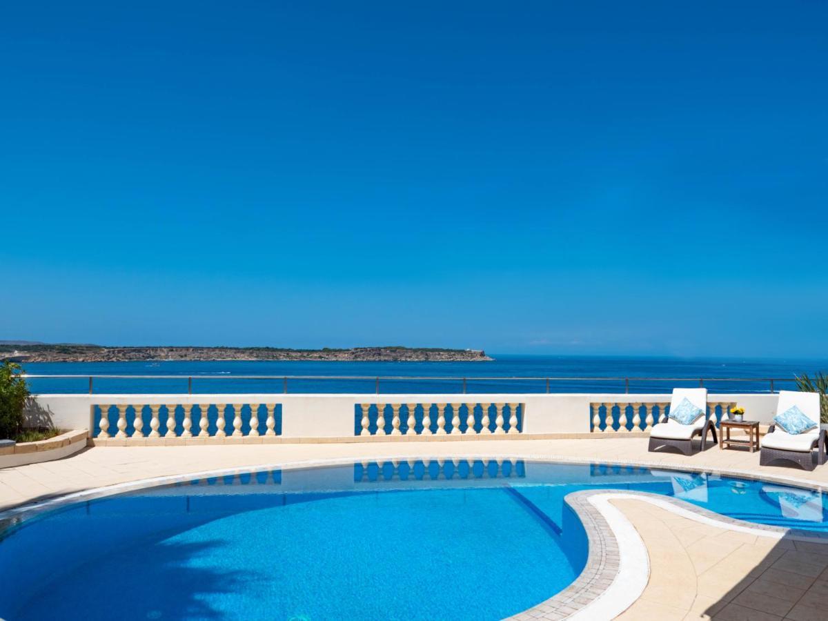 Villa Palma - Sunset Sea Views With Pool, Jacuzzi, Sauna And Games Room Mellieħa Eksteriør billede