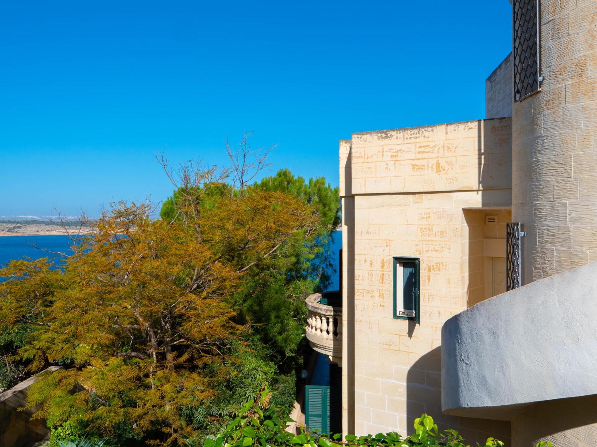 Villa Palma - Sunset Sea Views With Pool, Jacuzzi, Sauna And Games Room Mellieħa Eksteriør billede